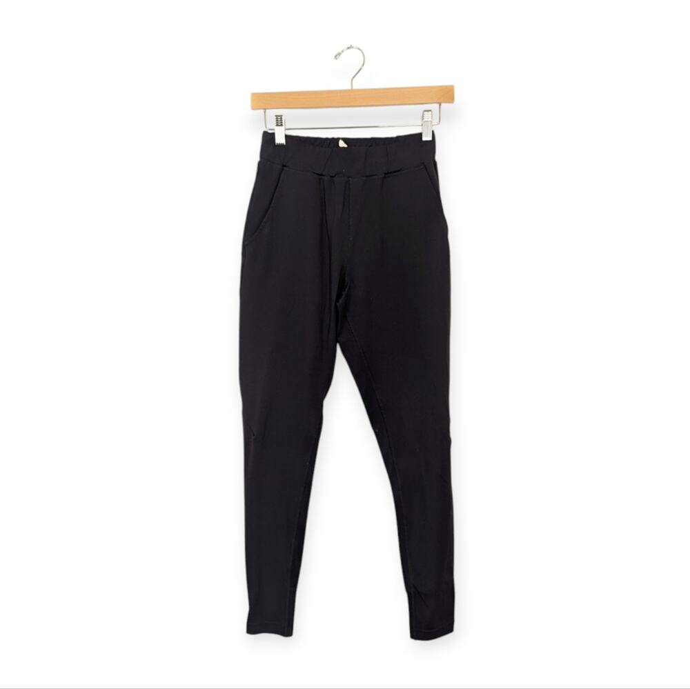 Alphalete Black Premium Athlesiure Workout Jogger Size S